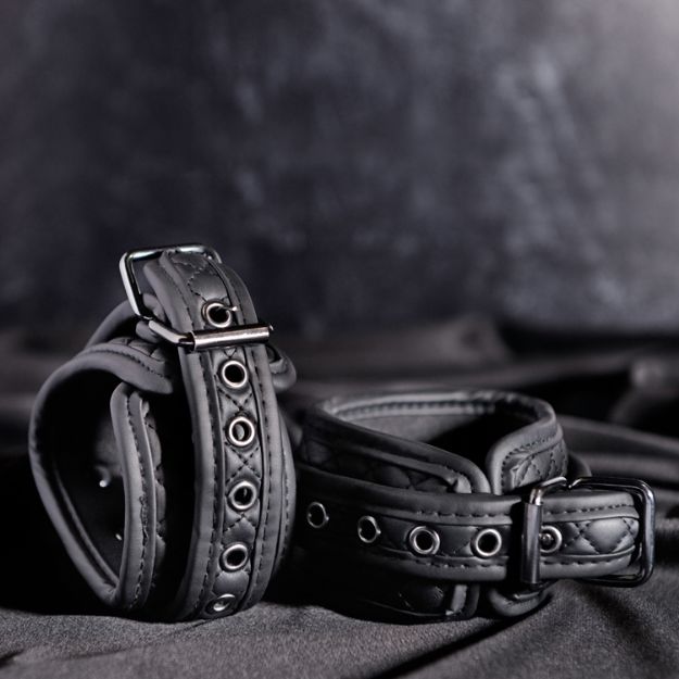 Image de EVE'S FETISH DREAMS ANKLE CUFFS